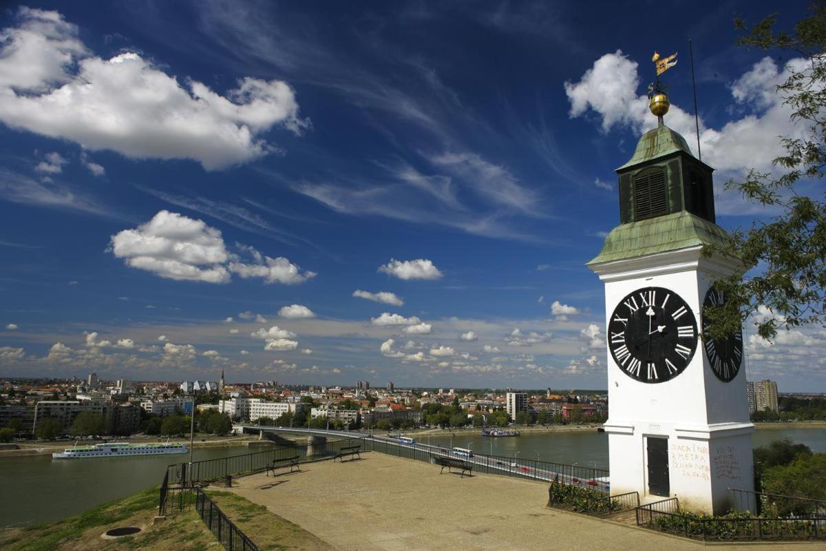 Appartamento Oaza centar Novi Sad Esterno foto